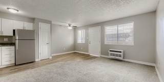 Parkwood Plaza Gallery 41