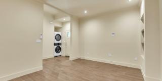 207 3rd Street Gallery 12