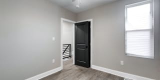 6205 Elmwood Avenue Gallery 13