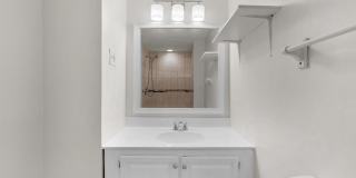 14205 CASTLEMOOR Court Gallery 25