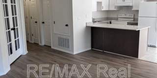 1607 N Timberline Dr Gallery 2