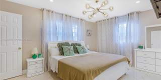 1960 Coral Reef Dr Gallery 31