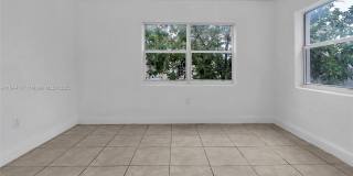 1137 NW 29th Ter Gallery 20
