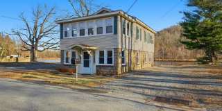 75 Lakeview Terrace Gallery 1