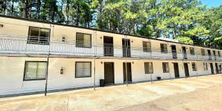 2 Bed, 1 Bath Available for Rent in Brandon! Gallery 1