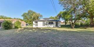 913 Estelle Ave Gallery 25