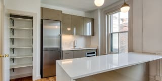 The Edgar at Linden Row Gallery 18