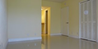 2801 N Palm Aire Drive Gallery 20
