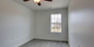 Fresh and so Clean Clean Close to Everything! Gallery 36