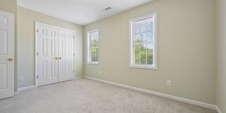 278 S Raleigh Street Gallery 23