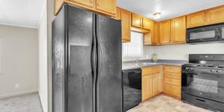 3 BR/1BA | Mobile Home |2+ Acres Gallery 7