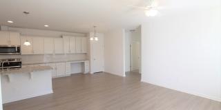 BEAUTIFUL 3BD 2.5 BTH Apartment home RAINTREE - Ballantyne Commons Pkwy - MOVE IN SPECIAL Gallery 6