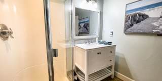 Parkside Suite: Fully Furnished Modern Studio in the Heart of Jacksonville $300 Utility Fee Gallery 28