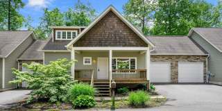 Black Mountain Townhouse Rental! Gallery 5