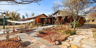 857 Dougherty Street Gallery 14