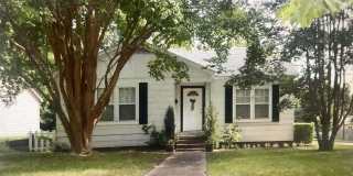 908 W Sixth St. Gallery 1