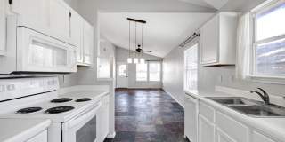 9406 Swans Crossing Gallery 8
