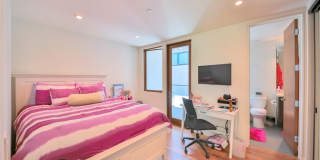 104 Manhattan Avenue Gallery 24