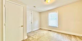 Charming 2-bedroom, 1-bath home in Greensboro Gallery 10