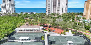 8720 Bay Colony Dr Gallery 28