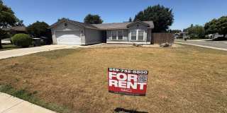 NW Visalia home available in a great neighborhood! Gallery 1