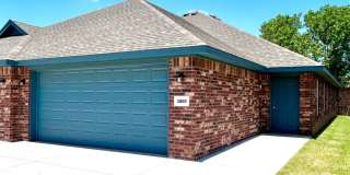 142.1 - 1800 W. 23rd - Teal Ridge Gallery 1