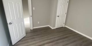 Remodeled Home - Oak Lane Gallery 19