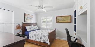 2725 SE 2nd Ct Gallery 9