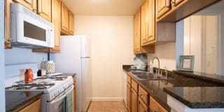 Clarington Apartments Gallery 19