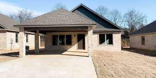 Modern 3-BR/2-BA Home Near ASU Gallery 1