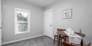 120 Woodland Street Gallery 41