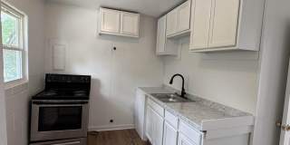 532 Hampton Ave NW Gallery 2