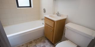 5411-5421 S. Ellis Avenue Gallery 35