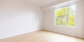 Pacific Place Gallery 36