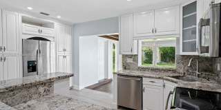 804 Southeast 6th Court Gallery 5