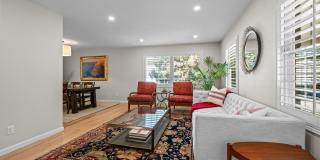 Gorgeous home in Englewood! Gallery 35
