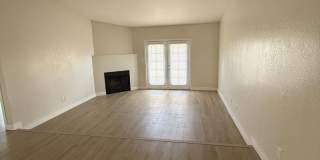 Central Phoenix Townhome Oasis – 3 Bed, 2 Bath, Gated with Pool! Gallery 12