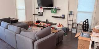 Gorgeous Single Family Home, 4BD/4BA with Large Backyard Gallery 3