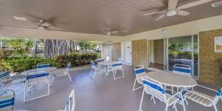 550 Oaks Ln Gallery 20