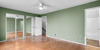 2232 South Randolph St. Gallery 17