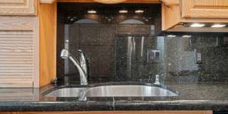 Mid-Century Modern home with stunning views _ Pets Welcome! Gallery 5