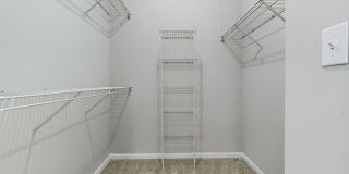 Summit Ridge Apartments Gallery 18