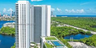 16385 Biscayne Blvd Gallery 2