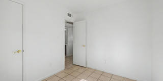 823 E Carol Avenue Gallery 20
