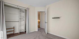 817 THOREAU Lane Gallery 21