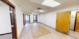 4770 Indianola Ave Gallery 3