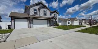 $2,995 - 3 Bed / 2.5 Bath Beautiful Newer Built Home in Airway Heights $2,995 - 3 Bed / 2.5 Bath Beautiful Newer Built Home in Airway Heights Gallery 43