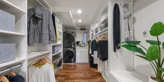 Stunning 2 Bed 3 Bath Home in Queen Anne Gallery 30
