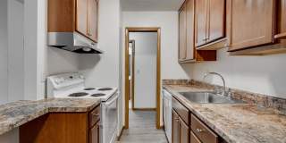 Bryant Manor Apartments Gallery 16