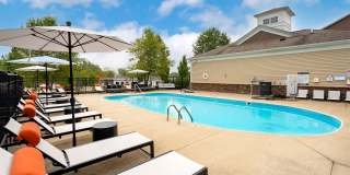 Warner West Apartments Gallery 17